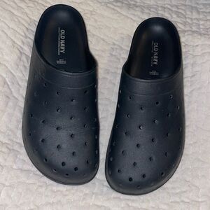 Woman’s size 7 clog bought from old navy